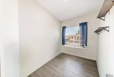 Bedroom - 6386 E 45 Pl, Yuma, AZ 85365 photo 7 of 7