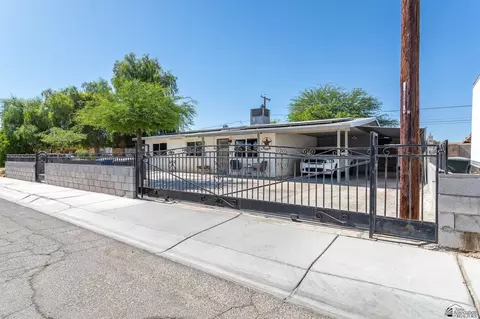 1318 E Morrison St, Yuma, AZ 85365