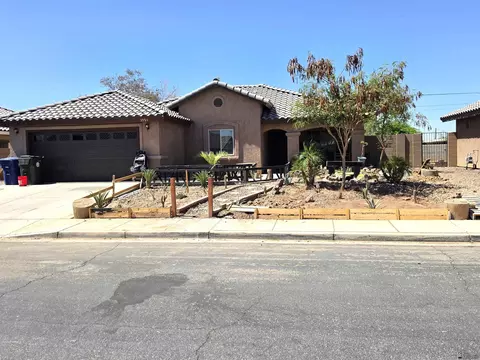 1056 W Rose St, Somerton, AZ 85350