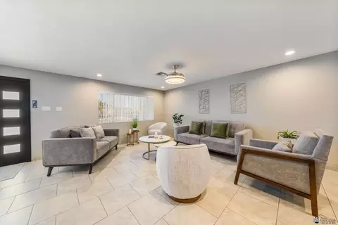 Living - 7429 E 26 St, Yuma, AZ 85365 photo 2 of 5
