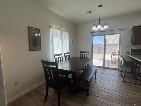 Dining - 8696 E 41 St, Yuma, AZ 85365 photo 1 of 1