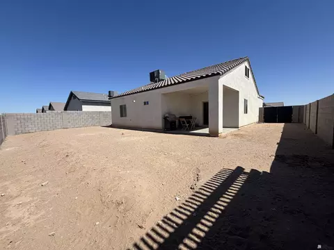 Exterior - 8696 E 41 St, Yuma, AZ 85365 photo 7 of 7