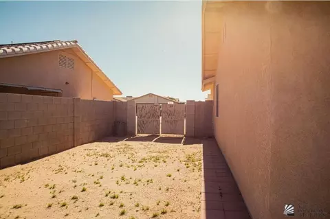 Exterior - 6104 E 43 Pl, Yuma, AZ 85365 photo 6 of 6