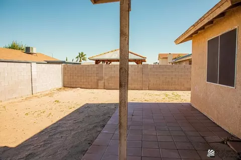 Exterior - 6104 E 43 Pl, Yuma, AZ 85365 photo 3 of 6