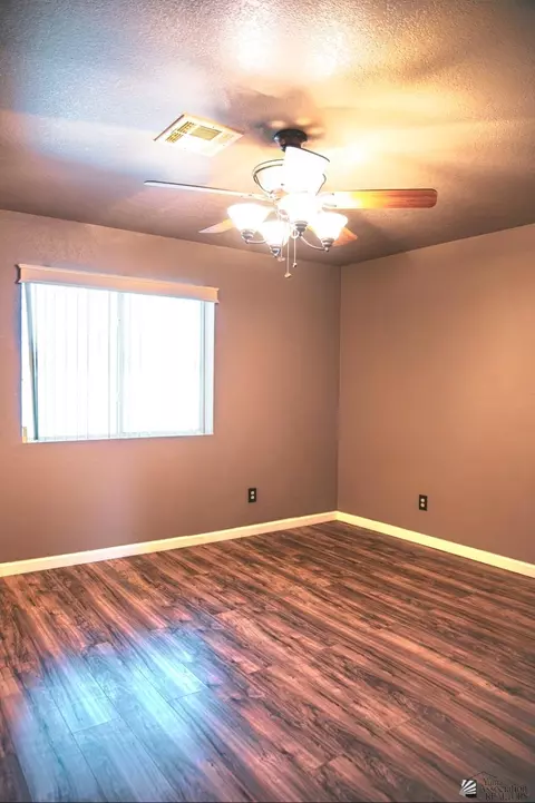 Bedroom - 6104 E 43 Pl, Yuma, AZ 85365 photo 4 of 4