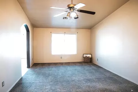 Living - 6104 E 43 Pl, Yuma, AZ 85365 photo 1 of 2