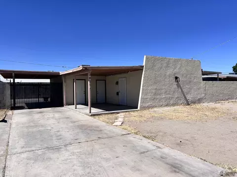 1586 E 22 St, Yuma, AZ 85365