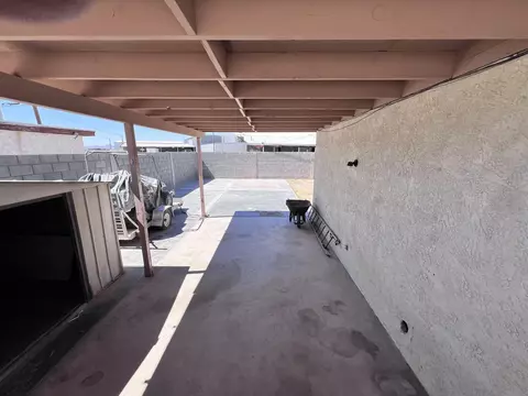 1586 E 22 St, Yuma, AZ 85365 photo 4