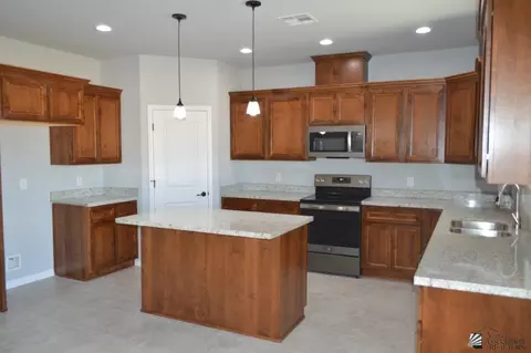 Kitchen - 13142 E 54 Dr, Yuma, AZ 85367 photo 1 of 2