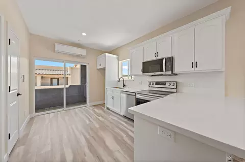 Kitchen - 10400 E Tule Rd, Yuma, AZ 85365 photo 3 of 3