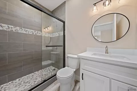 Bath - 10400 E Tule Rd, Yuma, AZ 85365 photo 2 of 2