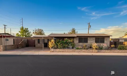 2423 S Olivia Ave, Yuma, AZ 85365