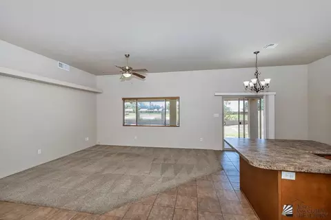 Living - 11815 E Alpha Way, Yuma, AZ 85367 photo 3 of 4