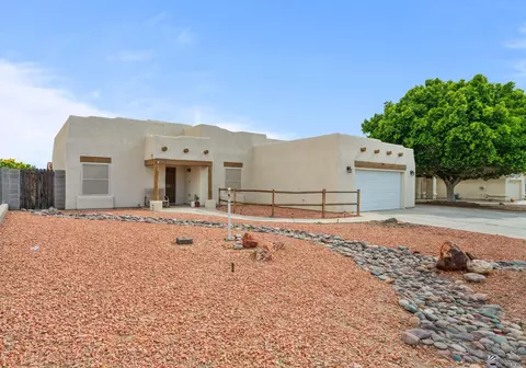 Exterior - 10595 E 35 Pl, Yuma, AZ 85365 photo 1 of 5