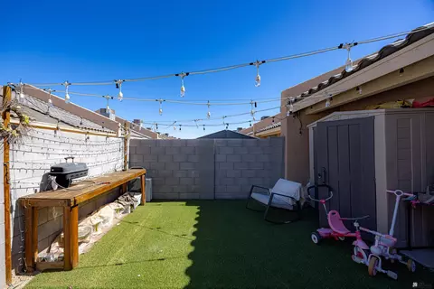 Exterior - 7316 E 39 Pl, Yuma, AZ 85365 photo 1 of 2