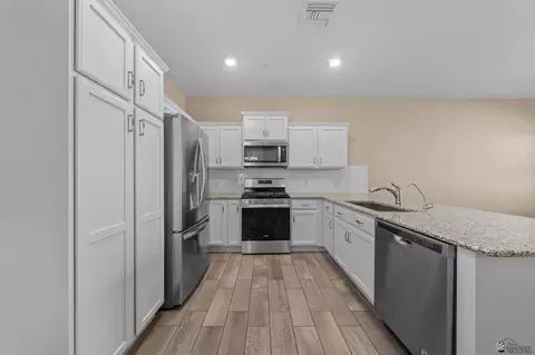 Kitchen - 6162 E Solstice St, Yuma, AZ 85365 photo 1 of 1