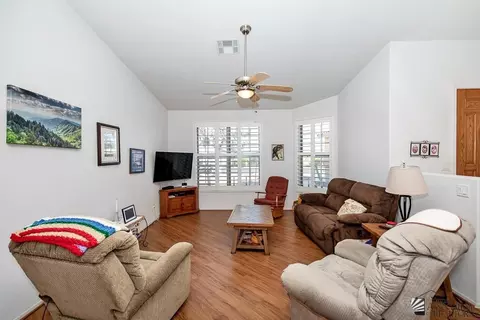 Living - 5441 E 33 Pl, Yuma, AZ 85365 photo 1 of 2