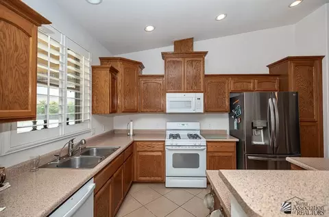 Kitchen - 5441 E 33 Pl, Yuma, AZ 85365 photo 3 of 3