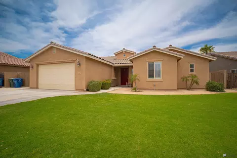 7927 E 37 St, Yuma, AZ 85365
