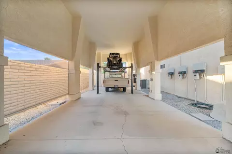 Exterior - 13354 E 35 St, Yuma, AZ 85367 photo 4 of 16