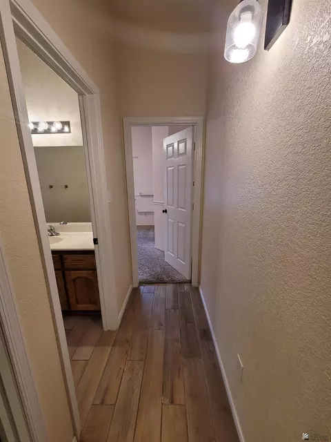 Entry Way - 10618 E 37 Pl, Yuma, AZ 85365 photo 1 of 1