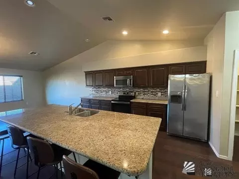 Kitchen - 6302 E 47 St, Yuma, AZ 85365 photo 1 of 1