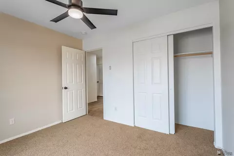Bedroom - 7868 E 42 Pl, Yuma, AZ 85365 photo 3 of 5