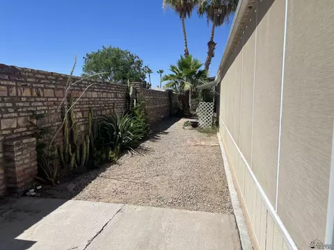 11466 E 36 Pl, Yuma, AZ 85367 photo 32