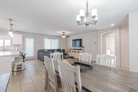Dining - 10233 E 34 Pl, Yuma, AZ 85365 photo 1 of 2