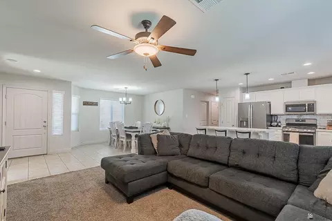 Entry Way - 10233 E 34 Pl, Yuma, AZ 85365 photo 1 of 2