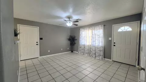Living - 10429 E 37 St, Yuma, AZ 85365 photo 2 of 3