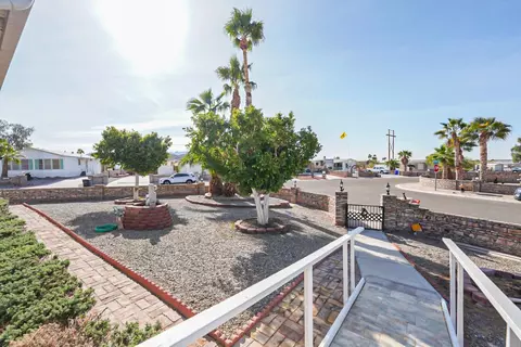 14382 E Warren Dr, Yuma, AZ 85367 photo 8
