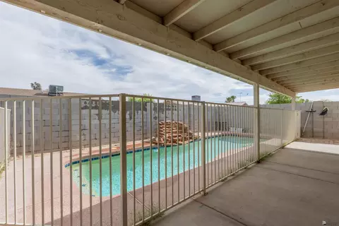 Exterior - 6257 E 41 St, Yuma, AZ 85365 photo 4 of 7
