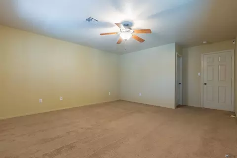 Living - 6257 E 41 St, Yuma, AZ 85365 photo 12 of 12