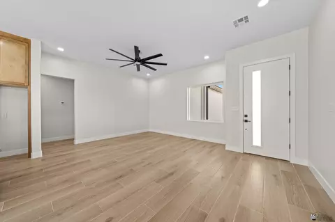 Living - 10865 E 45 St, Yuma, AZ 85367 photo 2 of 2