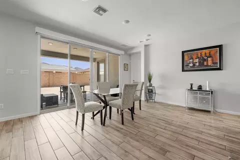 Dining - 14560 E 42 Pl, Yuma, AZ 85367 photo 2 of 2