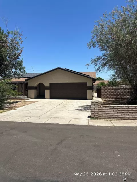 1249 S 40 Dr, Yuma, AZ 85364