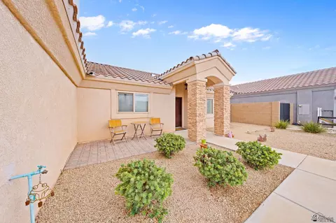 Exterior - 5950 E 39 St, Yuma, AZ 85365 photo 3 of 9