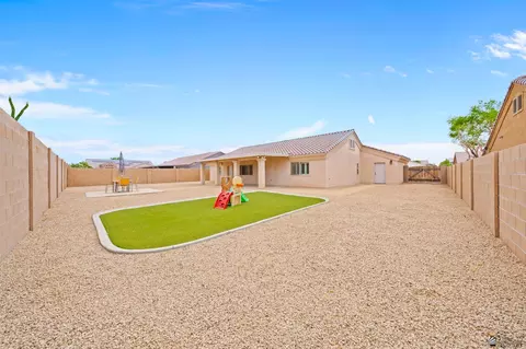 Exterior - 5950 E 39 St, Yuma, AZ 85365 photo 7 of 9