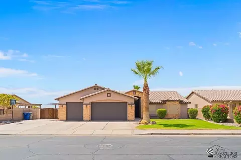 2698 S View Pkwy, Yuma, AZ 85365