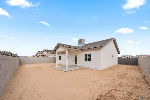 Exterior - 10642 E 45 St, Yuma, AZ 85367 photo 4 of 4