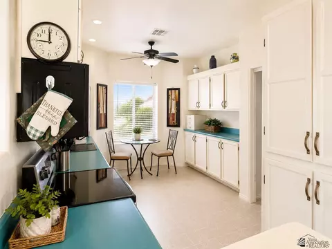 Kitchen - 11200 E 37 Way, Yuma, AZ 85367 photo 2 of 2