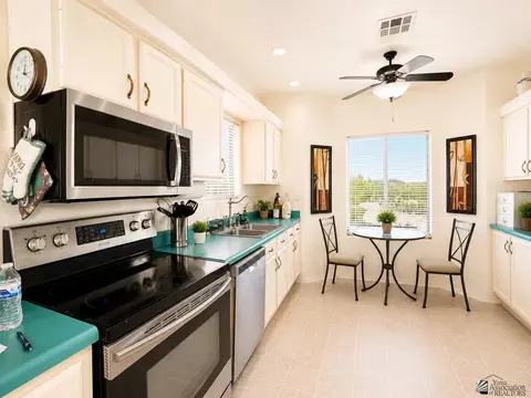 Kitchen - 11200 E 37 Way, Yuma, AZ 85367 photo 1 of 2