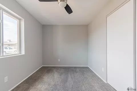 Bedroom - 7830 E 42 Pl, Yuma, AZ 85365 photo 5 of 7