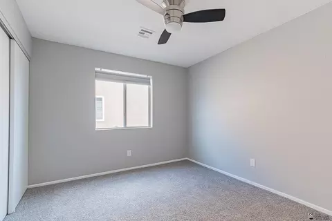 Bedroom - 7830 E 42 Pl, Yuma, AZ 85365 photo 3 of 7