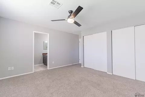 Bedroom - 7830 E 42 Pl, Yuma, AZ 85365 photo 2 of 7