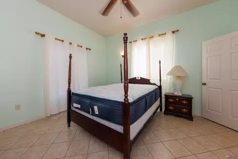 Bedroom - 14852 E 51 St, Yuma, AZ 85367 photo 2 of 5