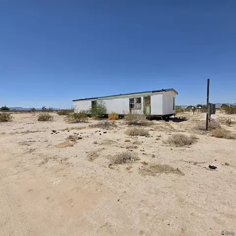13792 S Cecil Cir, Wellton, AZ 85356