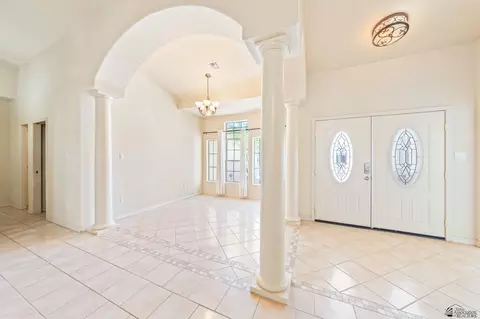 Entry Way - 14158 E 49 Dr, Yuma, AZ 85367 photo 2 of 4