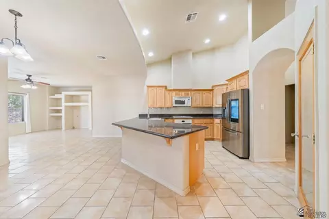 Kitchen - 14158 E 49 Dr, Yuma, AZ 85367 photo 1 of 2